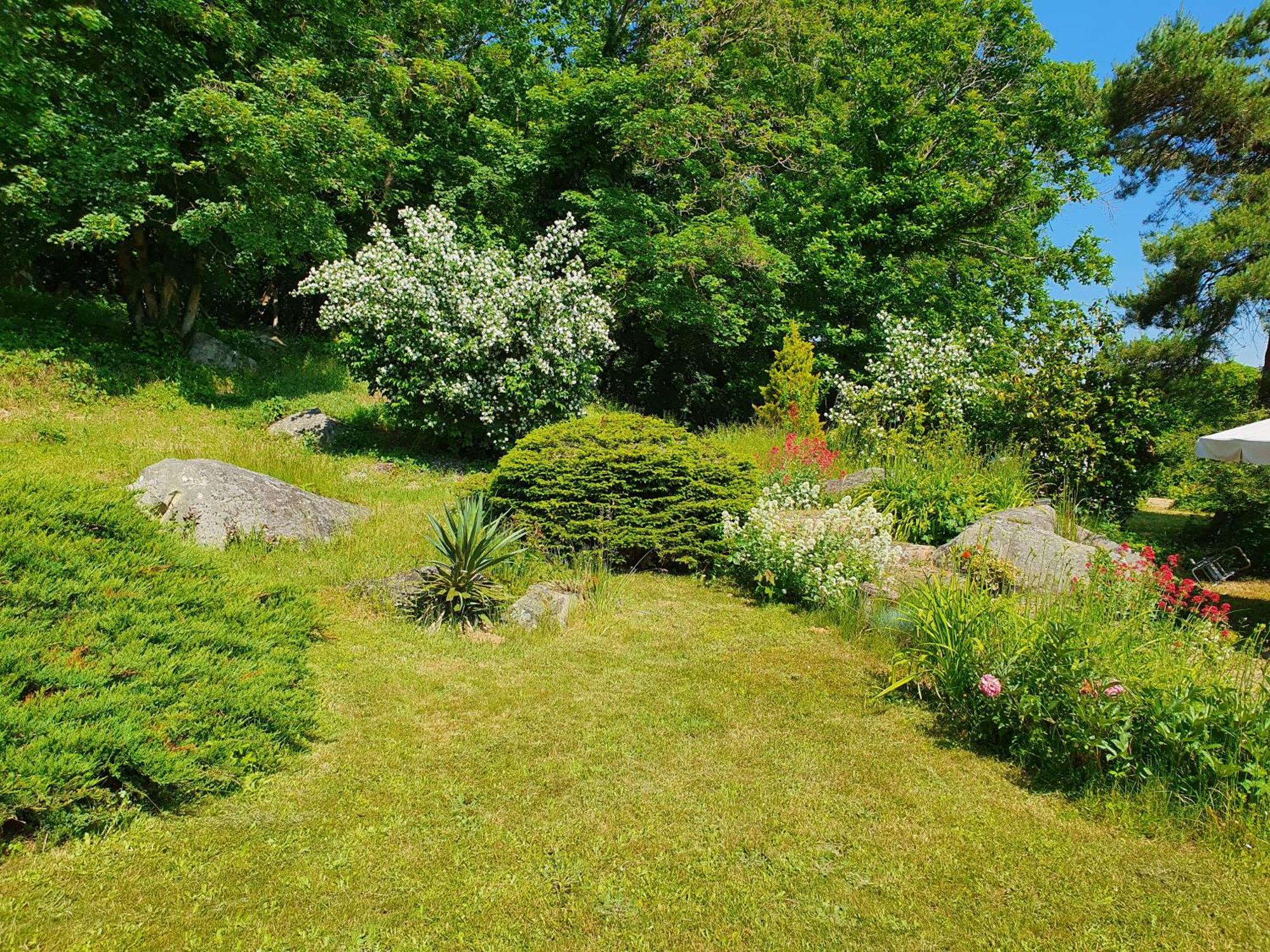 Bed and Breakfast Le Jardin Des Roches Moigny Esterno foto
